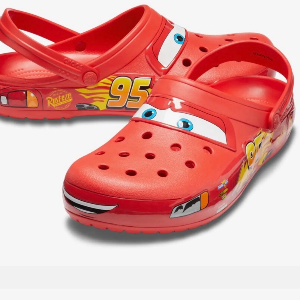 Lightning McQueen crocs